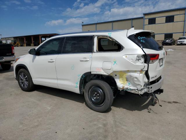 Photo 2 from auction – 2018 TOYOTA HIGHLANDER with VIN 5TDKZRFH8JS529761