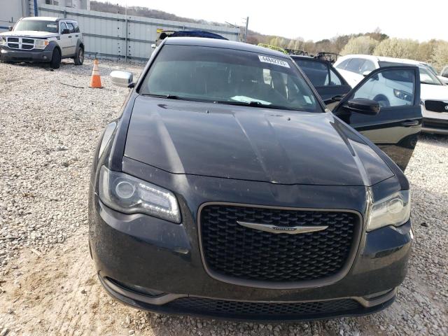 Photo 5 from auction – 2017 CHRYSLER 300 S with VIN 2C3CCABG2HH668317