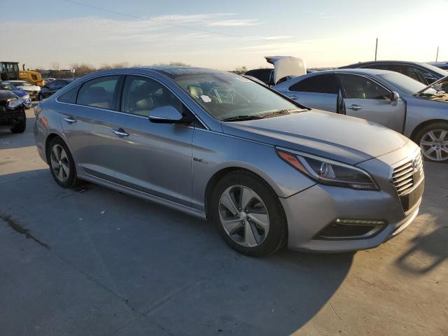 Photo 4 from auction – 2016 HYUNDAI SONATA HYB with VIN KMHE34L12GA019979