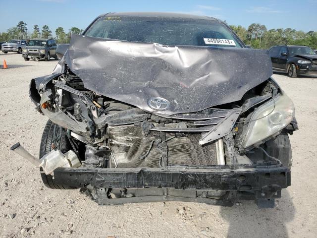 Photo 5 from auction – 2015 TOYOTA SIENNA LE with VIN 5TDKK3DCXFS567055