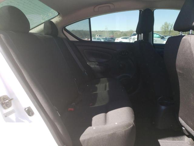Photo 10 from auction – 2018 NISSAN VERSA S with VIN 3N1CN7AP1JL885724