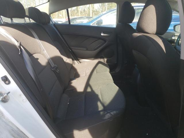 Photo 10 from auction – 2018 KIA FORTE LX with VIN 3KPFK4A70JE269003