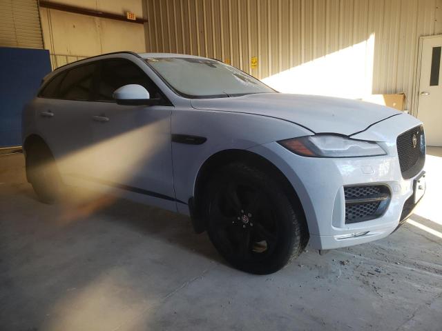 Photo 4 from auction – 2017 JAGUAR F-PACE R - with VIN SADCL2BV8HA094745