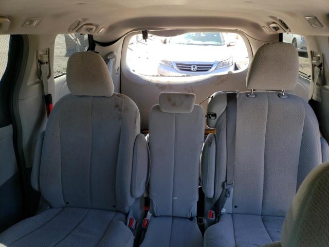 Photo 10 from auction – 2013 TOYOTA SIENNA L with VIN 5TDKK3DC4DS360559