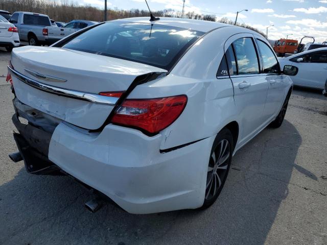 Photo 3 from auction – 2013 CHRYSLER 200 LIMITE with VIN 1C3CCBCG2DN543744