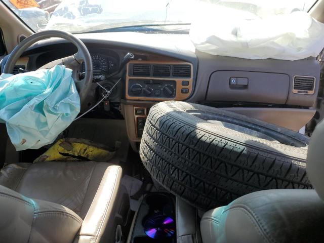 Photo 8 from auction – 2000 TOYOTA SIENNA LE with VIN 4T3ZF13C5YU300805