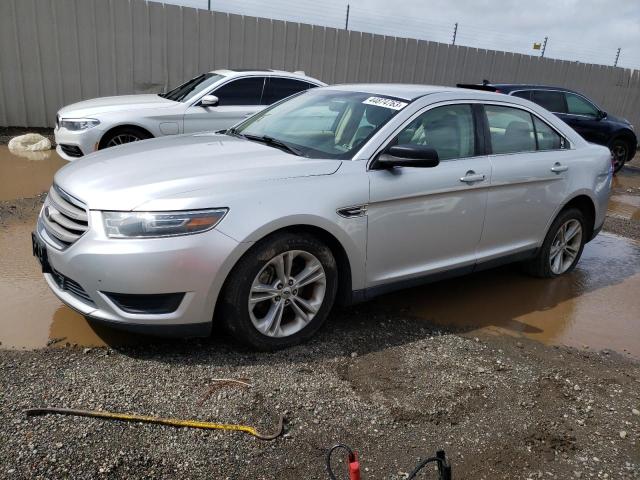 FORD TAURUS SE 2015 with VIN 1FAHP2D85FG151660 - Photo from auction
