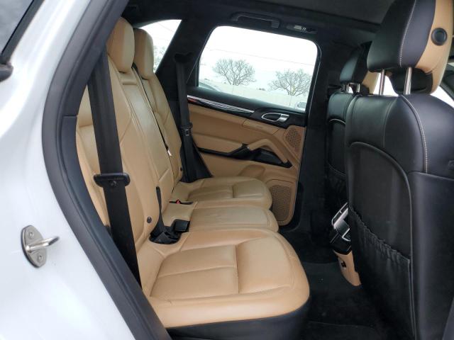 Photo 11 from auction – 2016 PORSCHE CAYENNE with VIN WP1AA2A25GLA00516