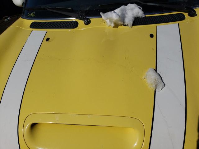 Photo 11 from auction – 2004 MINI COOPER S with VIN WMWRE33404TD85329