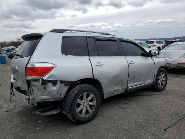 Photo 3 from auction – 2012 TOYOTA HIGHLANDER with VIN 5TDBK3EH1CS133032