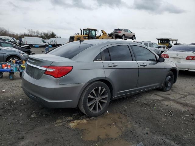 Photo 3 from auction – 2012 CHRYSLER 200 TOURIN with VIN 1C3CCBBG4CN306530