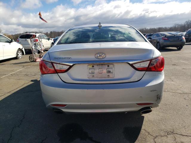 Photo 6 from auction – 2011 HYUNDAI SONATA SE with VIN 5NPEC4AC2BH235602