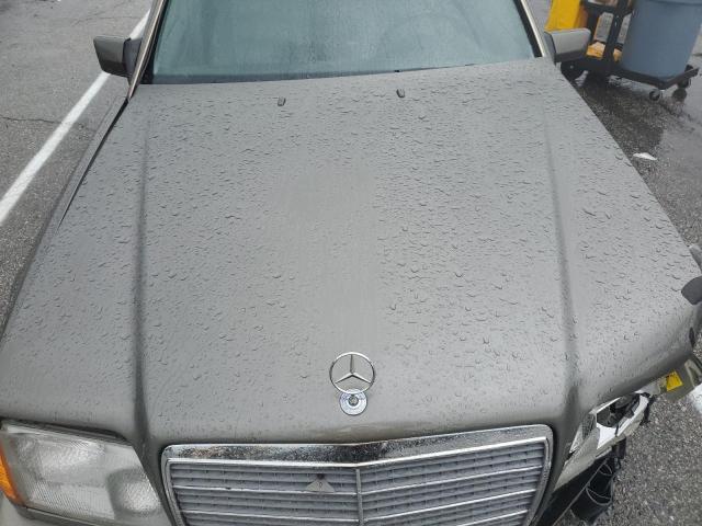 Photo 11 from auction – 1994 MERCEDES-BENZ E 320 with VIN WDBEA32E8RC129594