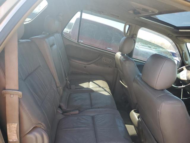 Photo 11 from auction – 2005 TOYOTA SEQUOIA SR with VIN 5TDZT34A95S238873