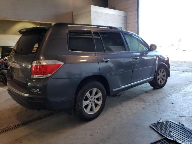 Photo 3 from auction – 2012 TOYOTA HIGHLANDER with VIN 5TDBK3EH0CS172260