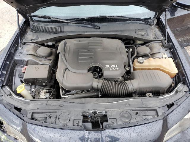 Photo 11 from auction – 2017 CHRYSLER 300 S with VIN 2C3CCABGXHH639129