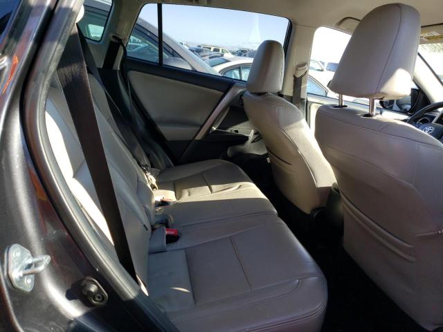Photo 11 from auction – 2015 TOYOTA RAV4 LE with VIN JTMZFREV7FJ025219