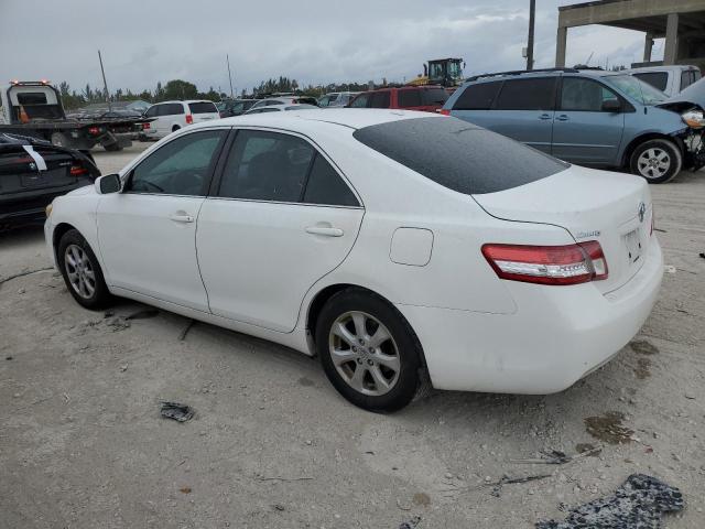 Photo 2 from auction – 2011 TOYOTA CAMRY BASE with VIN 4T1BF3EK8BU747825