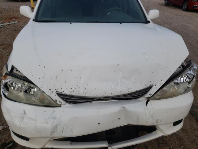 Photo 11 from auction – 2005 TOYOTA CAMRY with VIN 4T1BE32K25U421594