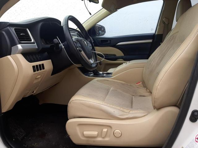 Photo 7 from auction – 2015 TOYOTA HIGHLANDER with VIN 5TDZKRFH5FS041359