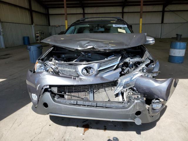 Photo 5 from auction – 2015 TOYOTA RAV4 LIMIT with VIN JTMDFREV8FD140176