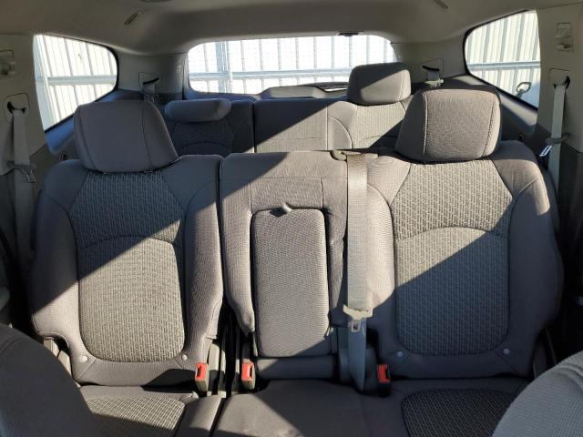 Photo 10 from auction – 2010 CHEVROLET TRAVERSE L with VIN 1GNLREED4AS132378