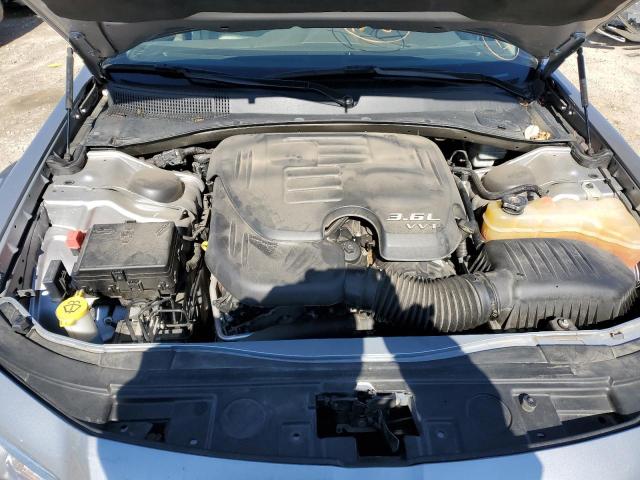 Photo 11 from auction – 2013 CHRYSLER 300C with VIN 2C3CCAEG2DH687519