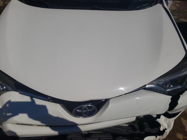 Photo 11 from auction – 2016 TOYOTA RAV4 LE with VIN JTMBFREV5GJ094901