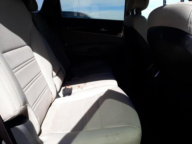 Photo 10 from auction – 2016 KIA SORENTO LX with VIN 5XYPG4A34GG083981