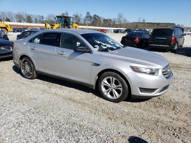 Photo 4 from auction – 2017 FORD TAURUS SE with VIN 1FAHP2D82HG120045