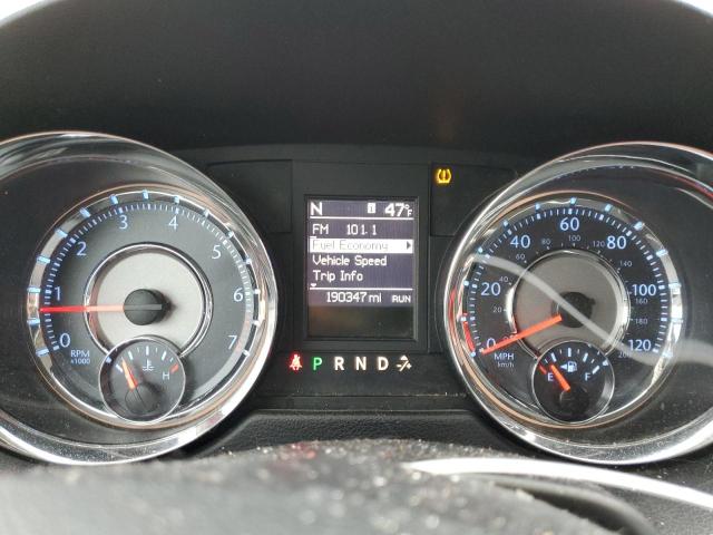 Photo 9 from auction – 2016 CHRYSLER TOWN & COU with VIN 2C4RC1BG2GR300962