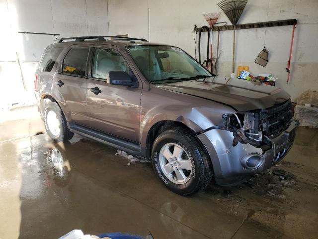 Photo 4 from auction – 2009 FORD ESCAPE XLT with VIN 1FMCU93G19KC55204