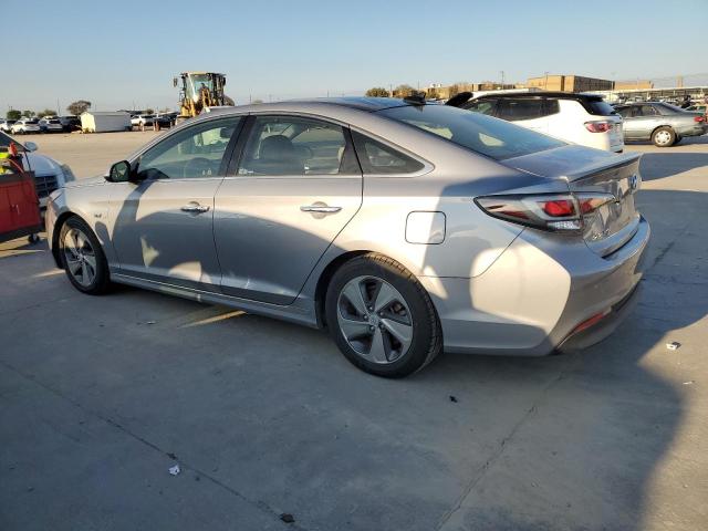 Photo 2 from auction – 2016 HYUNDAI SONATA HYB with VIN KMHE34L12GA019979