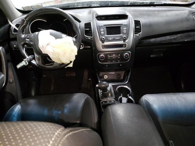 Photo 8 from auction – 2015 KIA SORENTO EX with VIN 5XYKUDA71FG597095