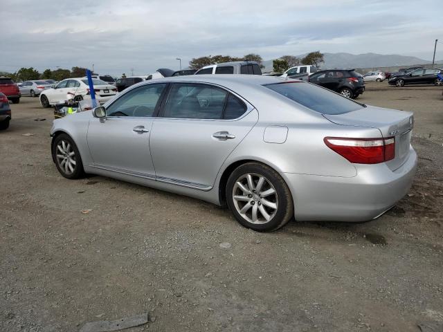 Photo 2 from auction – 2007 LEXUS LS 460L with VIN JTHGL46F575000211