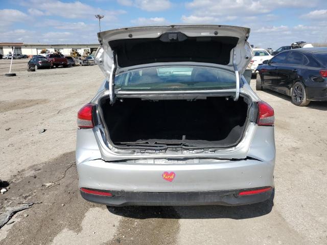 Photo 6 from auction – 2018 KIA FORTE LX with VIN 3KPFK4A71JE235636