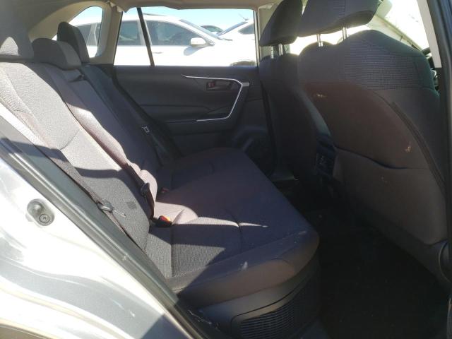 Photo 10 from auction – 2022 TOYOTA RAV4 LE with VIN JTMLWRFV0ND138463