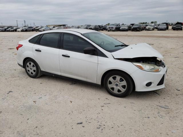Photo 4 from auction – 2014 FORD FOCUS S with VIN 1FADP3E22EL330081