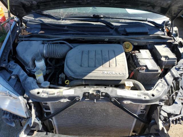 Photo 12 from auction – 2015 CHRYSLER TOWN & COU with VIN 2C4RC1CG9FR525912