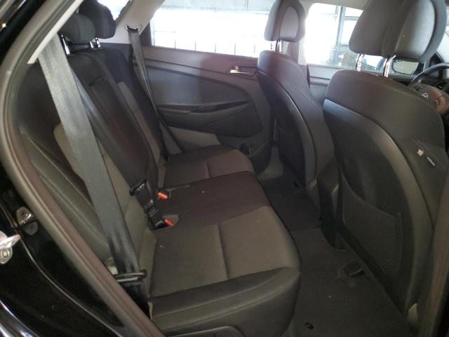 Photo 11 from auction – 2017 HYUNDAI TUCSON SE with VIN KM8J23A4XHU407776
