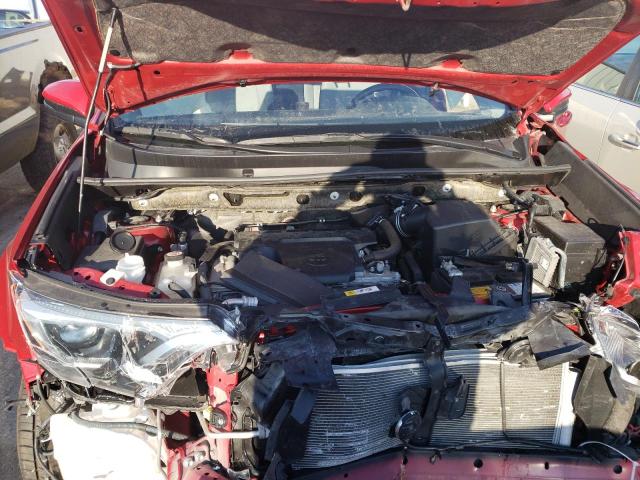 Photo 11 from auction – 2017 TOYOTA RAV4 XLE with VIN JTMRFREV8HJ132539
