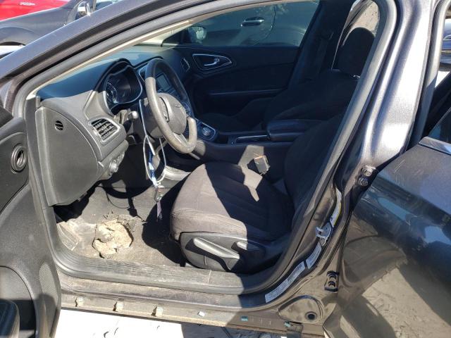 Photo 7 from auction – 2015 CHRYSLER 200 LIMITE with VIN 1C3CCCAB3FN580379