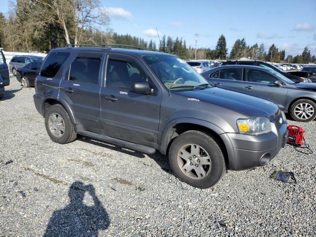 Photo 4 from auction – 2005 FORD ESCAPE LIM with VIN 1FMYU941X5KA88741