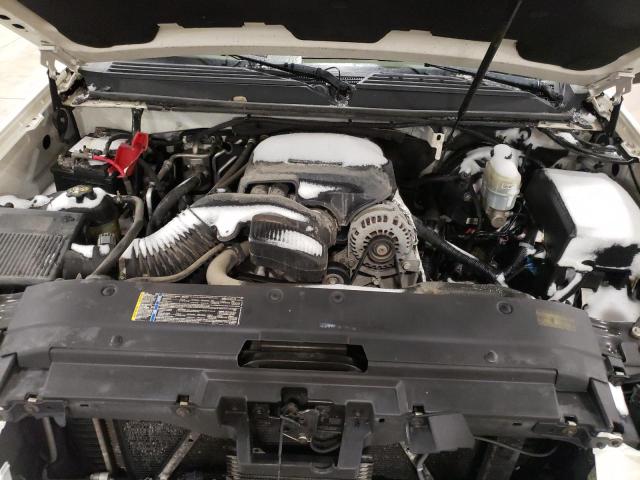 Photo 12 from auction – 2011 GMC YUKON XL D with VIN 1GKS2MEF0BR199982