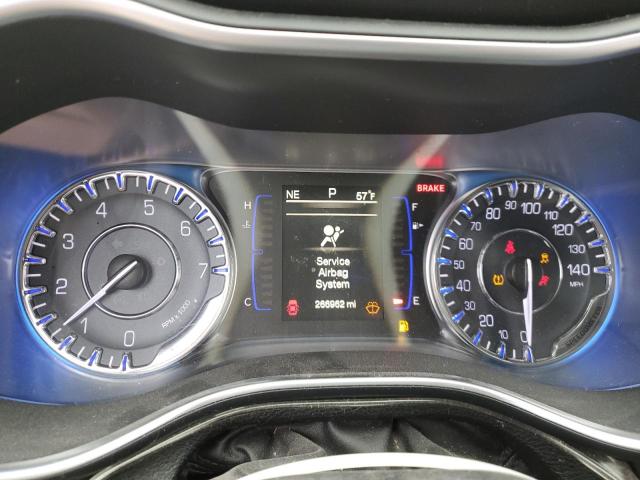 Photo 9 from auction – 2015 CHRYSLER 200 LIMITE with VIN 1C3CCCABXFN605990