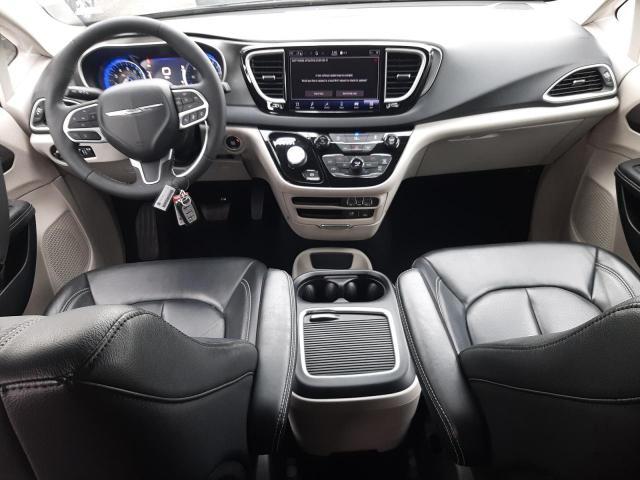 Zdjęcie 8 z aukcji – 2022 CHRYSLER PACIFICA T z VIN 2C4RC1BG8NR179402