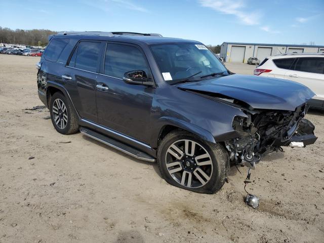 Photo 4 from auction – 2017 TOYOTA 4RUNNER SR with VIN JTEBU5JRXH5409477