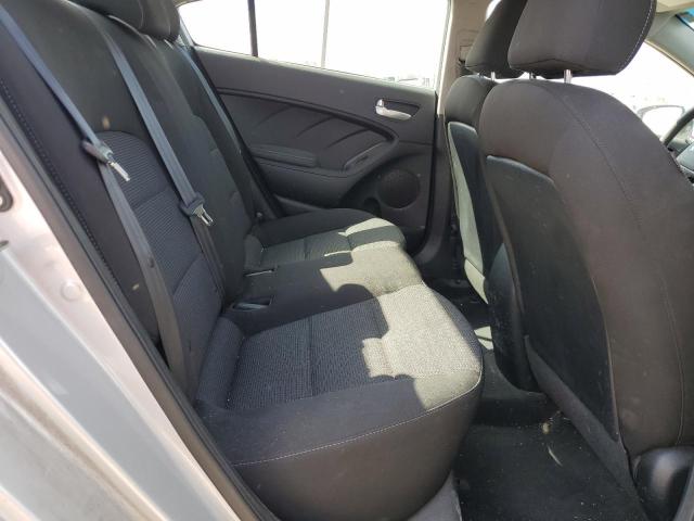 Photo 10 from auction – 2018 KIA FORTE LX with VIN 3KPFK4A71JE235636