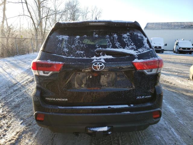 Photo 6 from auction – 2018 TOYOTA HIGHLANDER with VIN 5TDJZRFH2JS549290