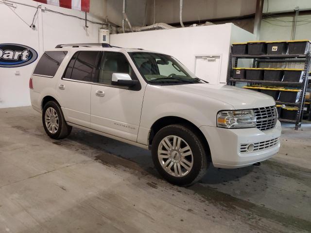Photo 4 from auction – 2014 LINCOLN NAVIGATOR with VIN 5LMJJ2H52EEL01613